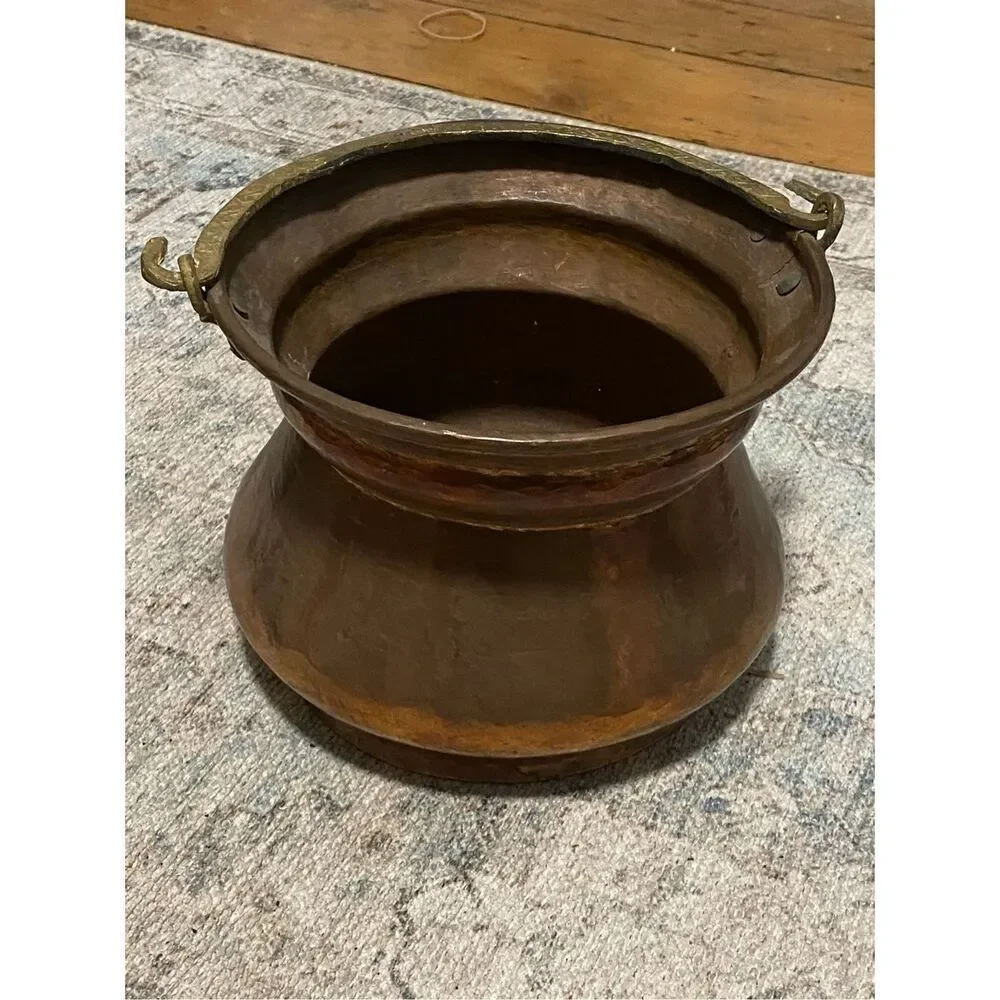 Vintage Copper Planter with Handle  hand-hammered pot